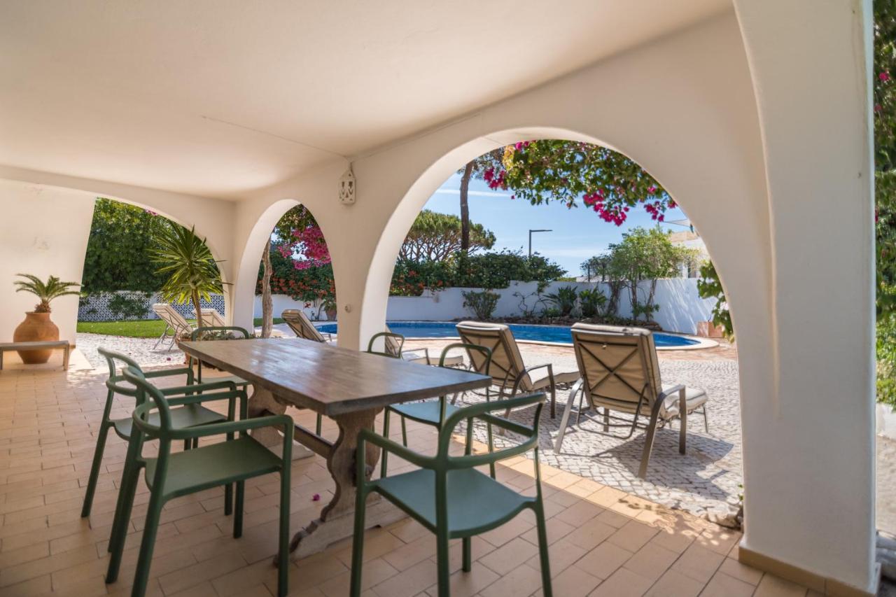 Traditional 3 Bedroom Villa With Great Pool In The Heart Of ואלה דה לובו מראה חיצוני תמונה