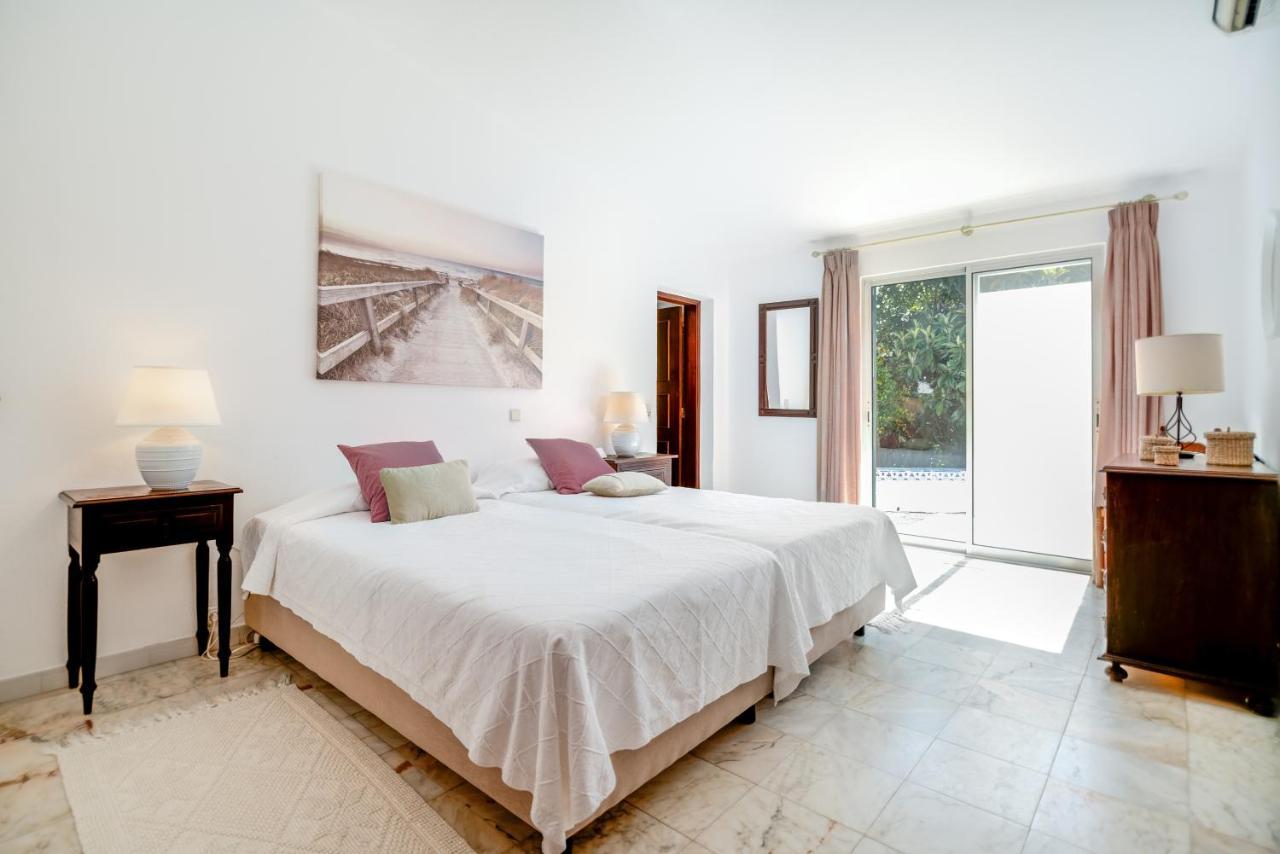 Traditional 3 Bedroom Villa With Great Pool In The Heart Of ואלה דה לובו מראה חיצוני תמונה