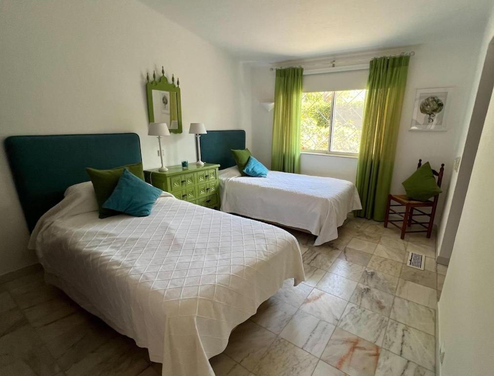 Traditional 3 Bedroom Villa With Great Pool In The Heart Of ואלה דה לובו מראה חיצוני תמונה